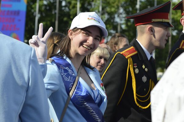 Республиканский Последний звонок в Гомеле - Sputnik Беларусь