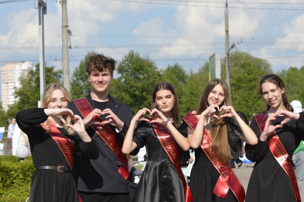 Республиканский Последний звонок в Гомеле - Sputnik Беларусь