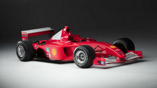 Автомобиль Ferrari F2001 Михаэля Шумахера - Sputnik Беларусь