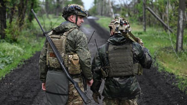 Боевая работа расчета САУ 2С7М Малка группировки войск Центр на Красноармейском направлении СВО - Sputnik Беларусь