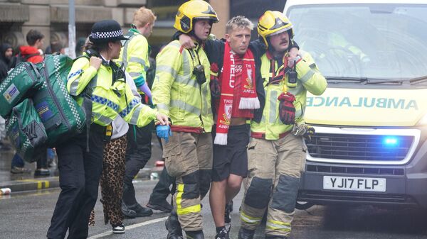 Автомобиль въехал в толпу болельщиков в Ливерпуле - Sputnik Беларусь