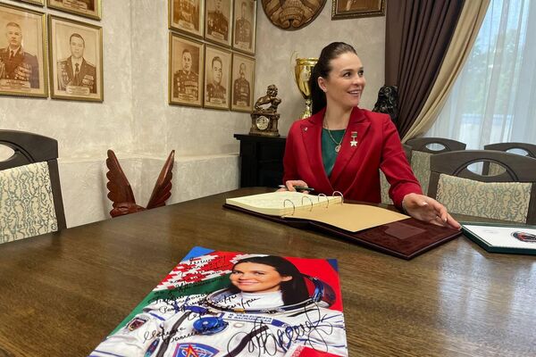 Марина Василевская встретилась с личным составом Гомельской пограничной группы - Sputnik Беларусь