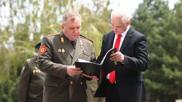 Министр обороны Беларуси Виктор Хренин провел переговоры с министром обороны РФ Андреем Белоусовым - Sputnik Беларусь