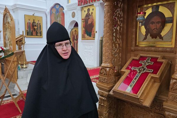 Крест Евфросинии Полоцкой в Спасо-Евфросиниевском женском монастыре в Полоцке - Sputnik Беларусь