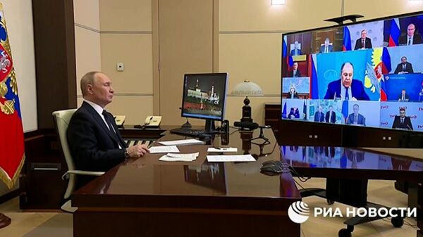 Мядзіскі і Лаўроў распавялі Пуціну аб перагаворах з Украінай – поўная версія - Sputnik Беларусь