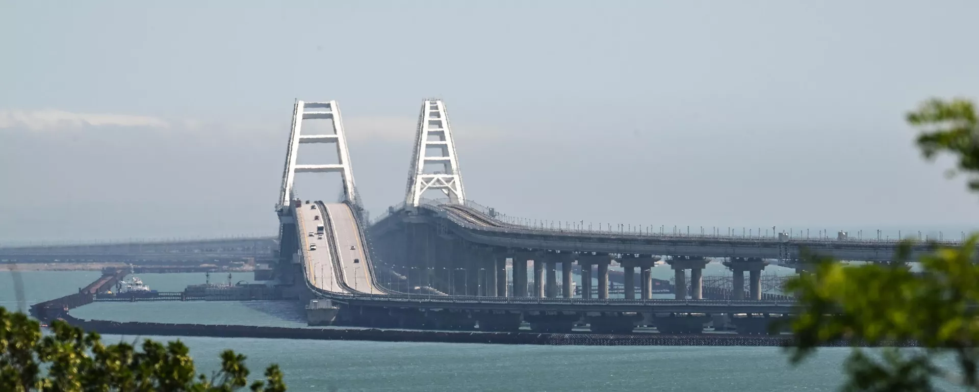 Крымский мост - Sputnik Беларусь, 1920, 19.08.2025