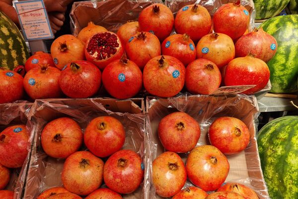 Продукты на Комаровке - Sputnik Беларусь