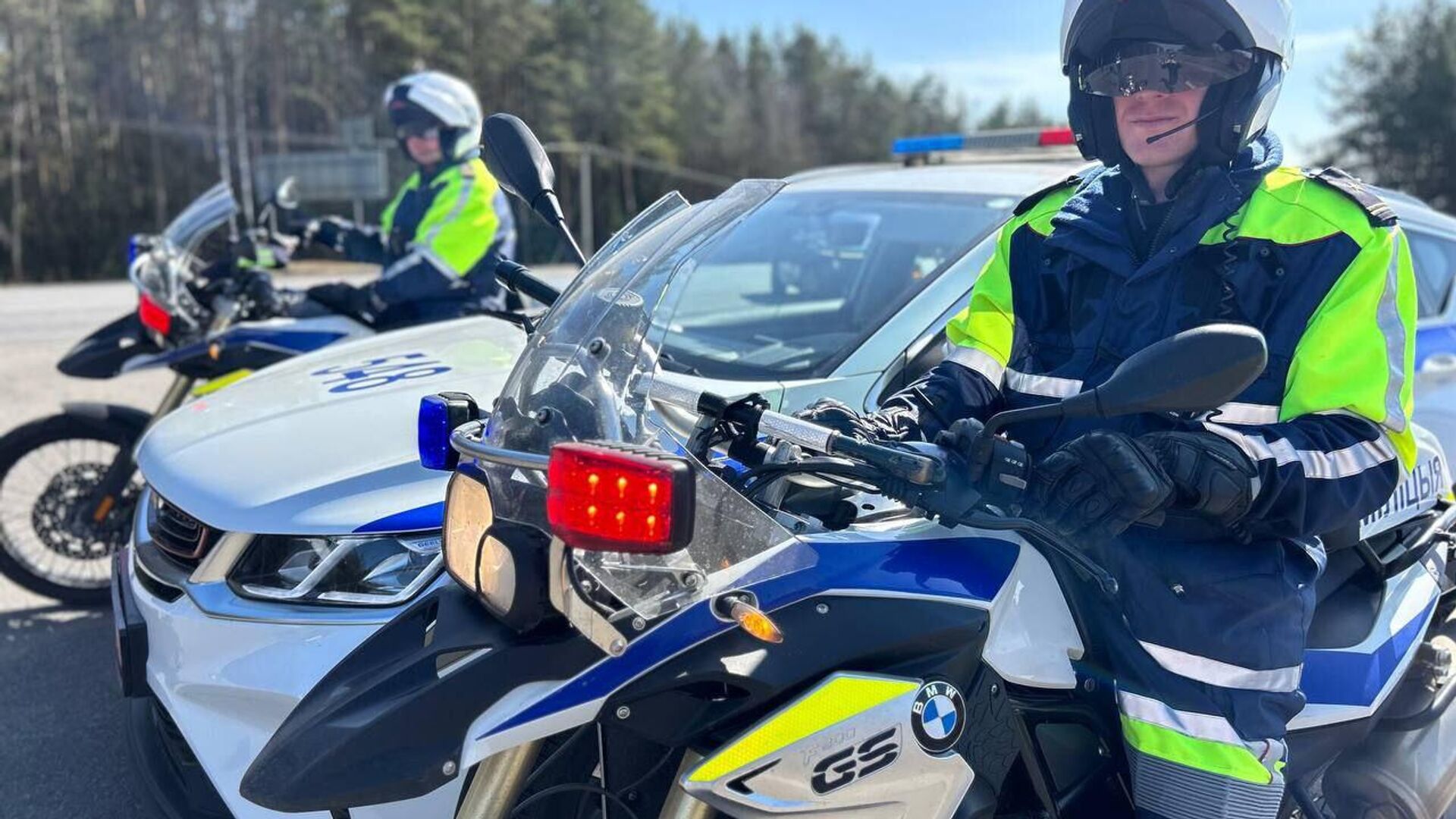 Сотрудники ДПС - Sputnik Беларусь, 1920, 06.06.2025