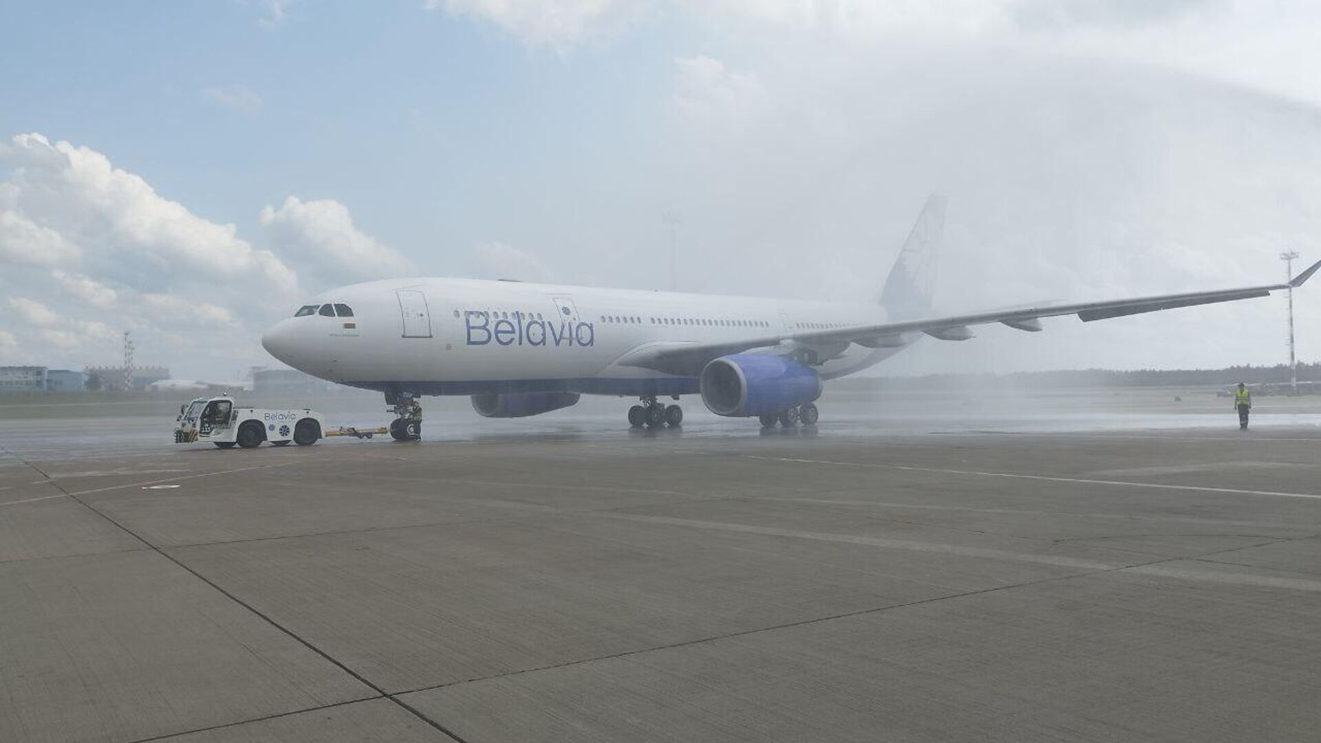 Airbus A330-200 компании Белавиа - Sputnik Беларусь, 1920, 06.06.2025