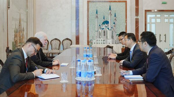 Паслы РФ і Кітая ў Беларусі абмеркавалі прыярытэтныя напрамкі ўзаемадзеяння - Sputnik Беларусь