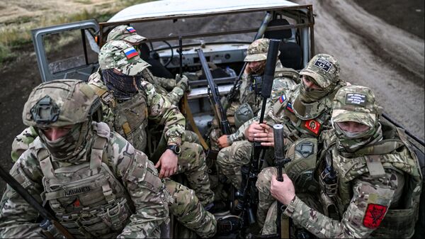 Подготовка снайперов группировки войск Центр в зоне СВО - Sputnik Беларусь