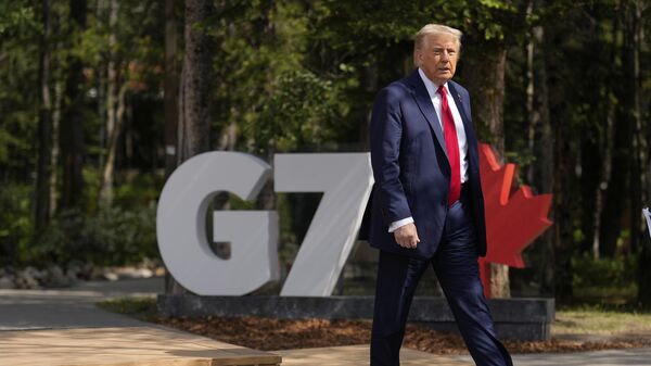 Президент США Дональд Трамп на саммите в Канаде - Sputnik Беларусь