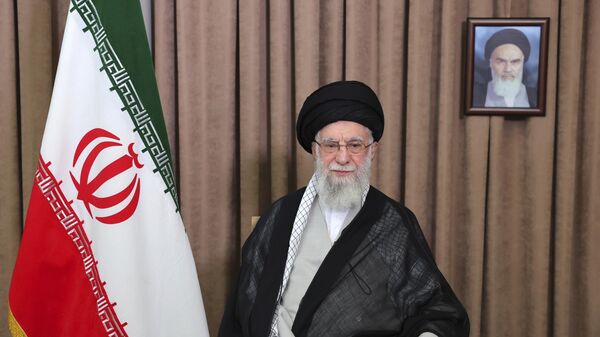 Верховный лидер Ирана Али Хаменеи - Sputnik Беларусь