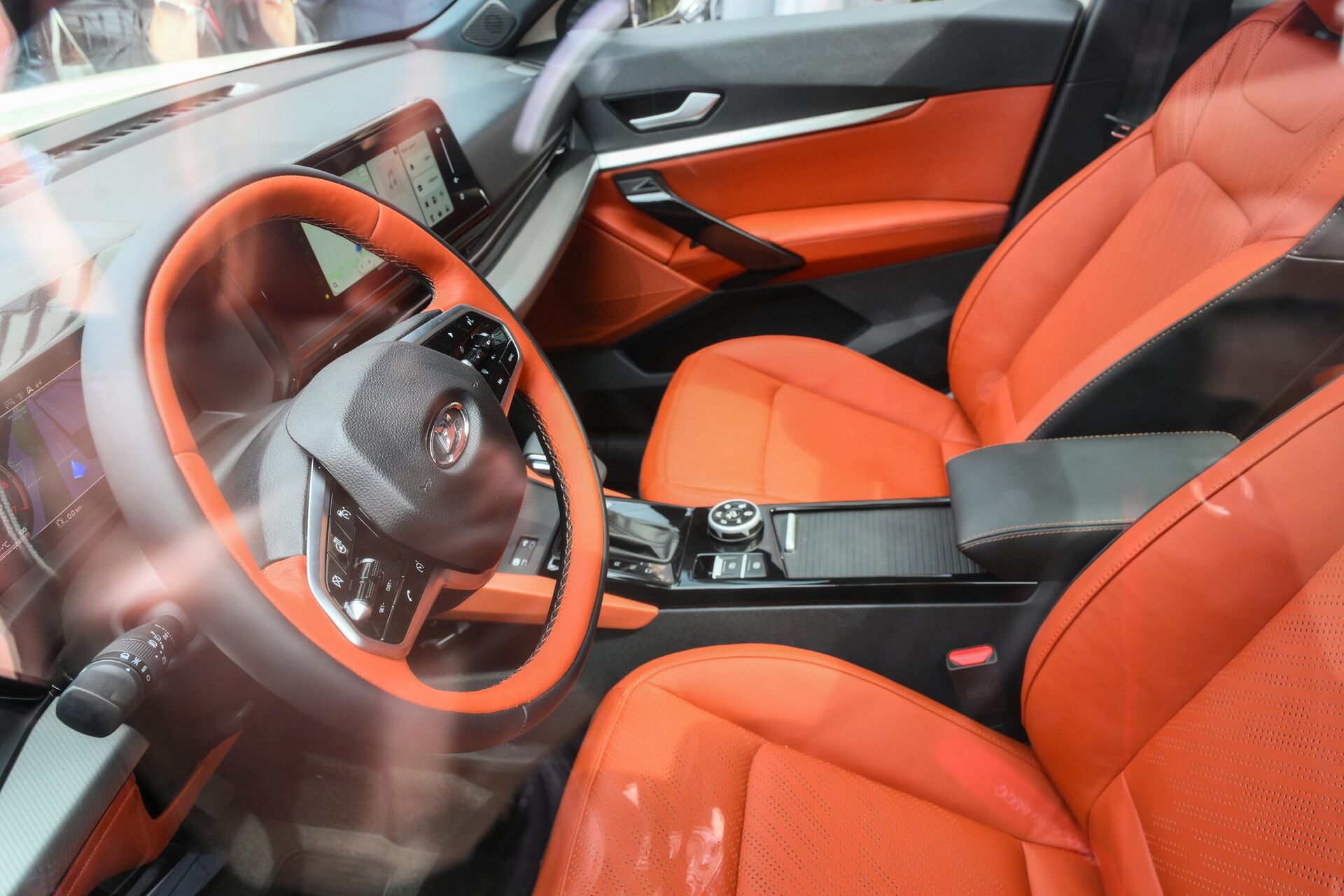 ПМЭФ-2025. Презентация  новинок АвтоВАЗа - Sputnik Беларусь, 1920, 18.06.2025