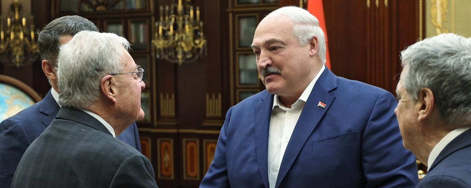 Аляксандр Лукашэнка праводзіць сустрэчу з Кітам Келагам - Sputnik Беларусь, 1920, 21.06.2025
