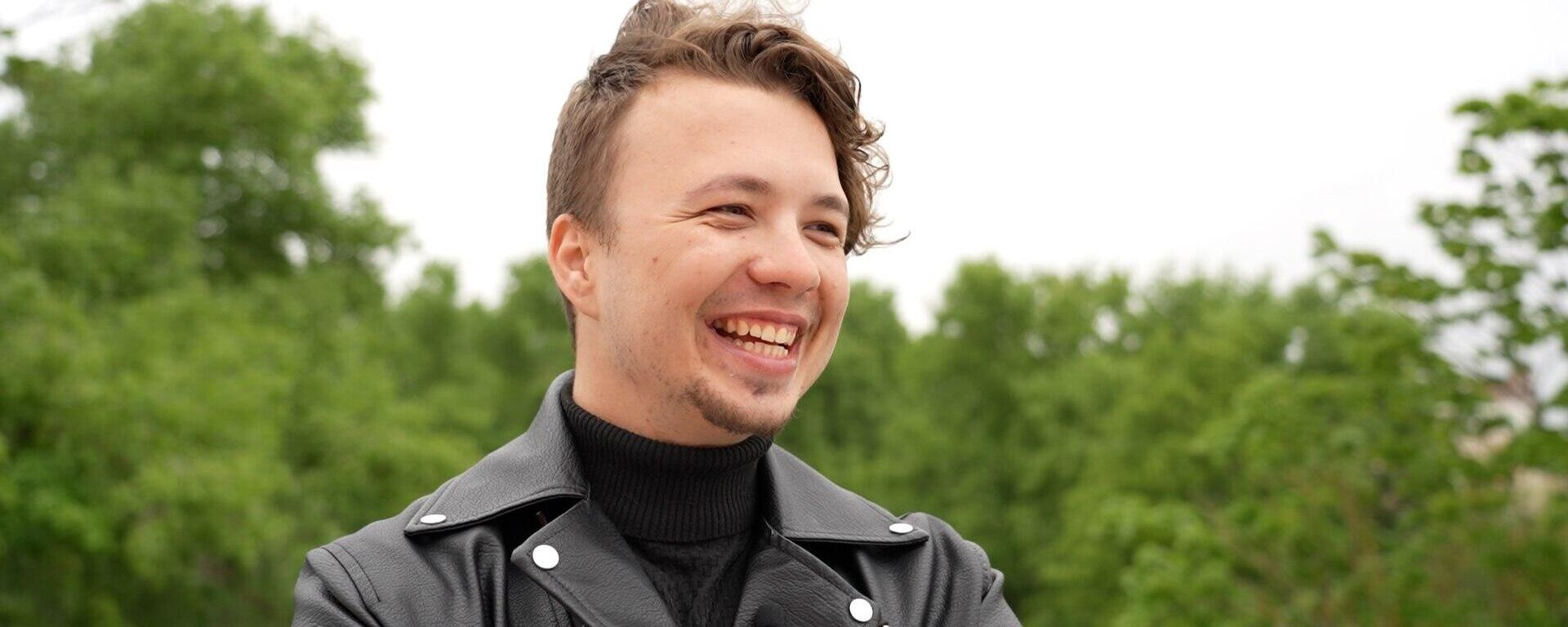 Интервью с Протасевичем о жизни, семье и велосипедах (видео) - Sputnik Беларусь, 1920, 24.06.2025