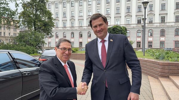 Министры иностранных дел Кубы и Беларуси Бруно Родригес Паррилья и Максим Рыженков - Sputnik Беларусь