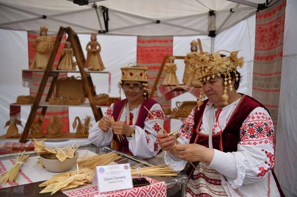 Международный фестиваль Славянское единство в Гомеле - Sputnik Беларусь