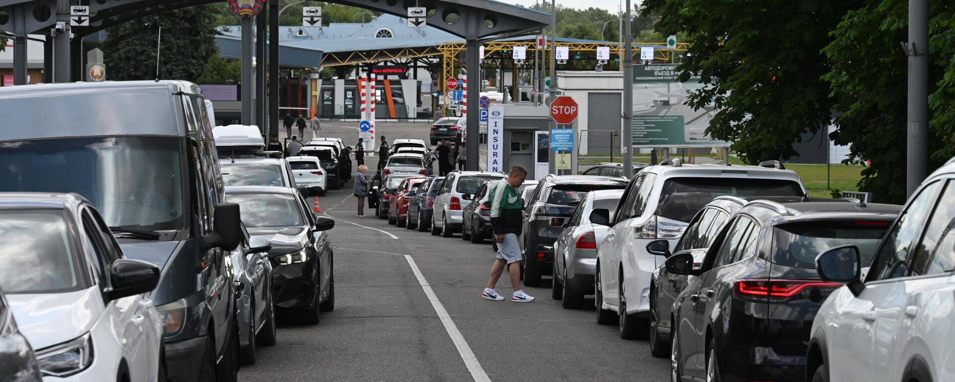 Очередь на белорусско-польской границе, архивное фото - Sputnik Беларусь, 1920, 15.04.2026