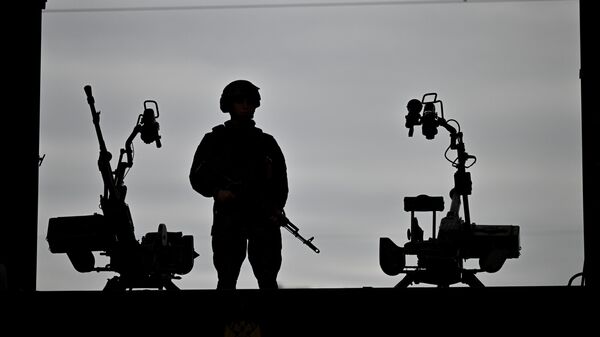 Боевое слаживание экипажа бронепоезда Енисей группировки войск Центр - Sputnik Беларусь