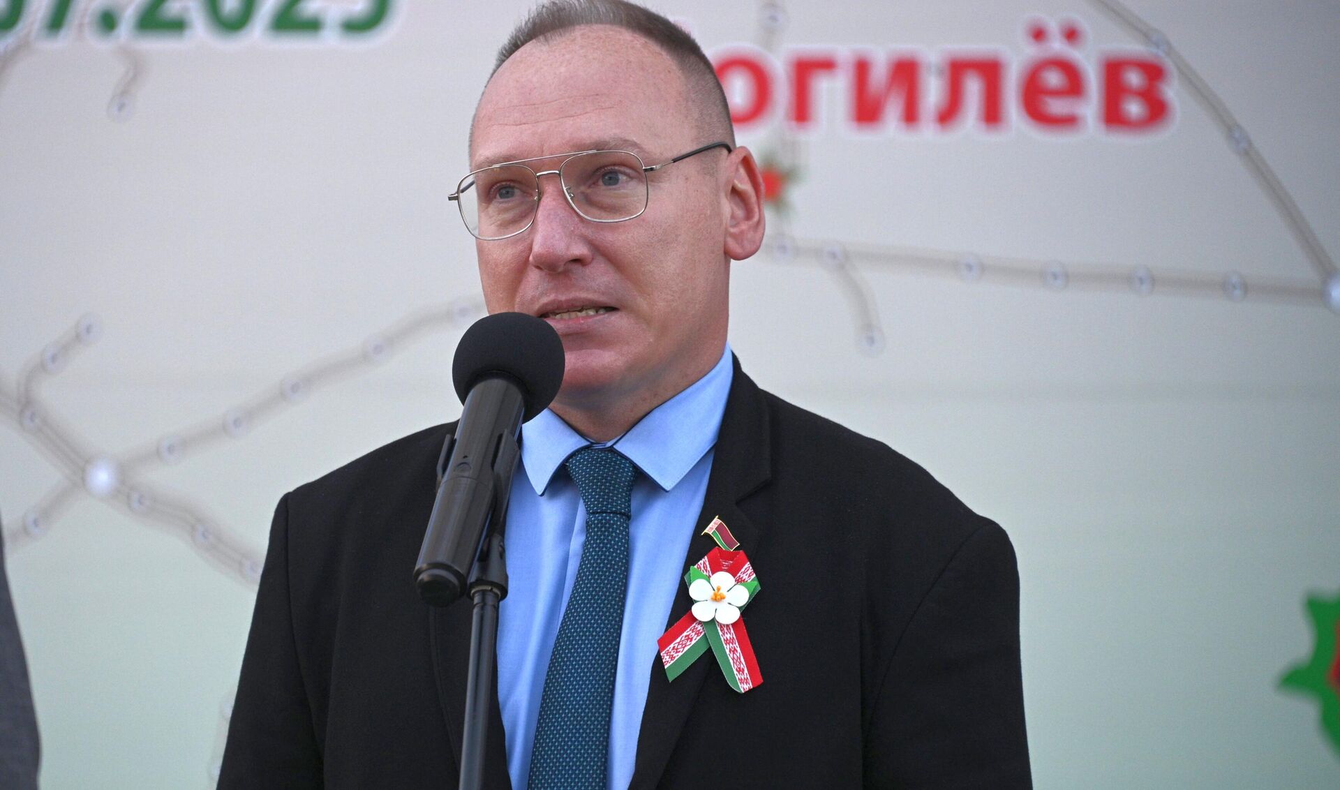 Первый заместитель начальника главного управления идеологической работы и по делам молодежи Минского городского исполнительного комитета Андрей Казакевич  - Sputnik Беларусь, 1920, 02.07.2025
