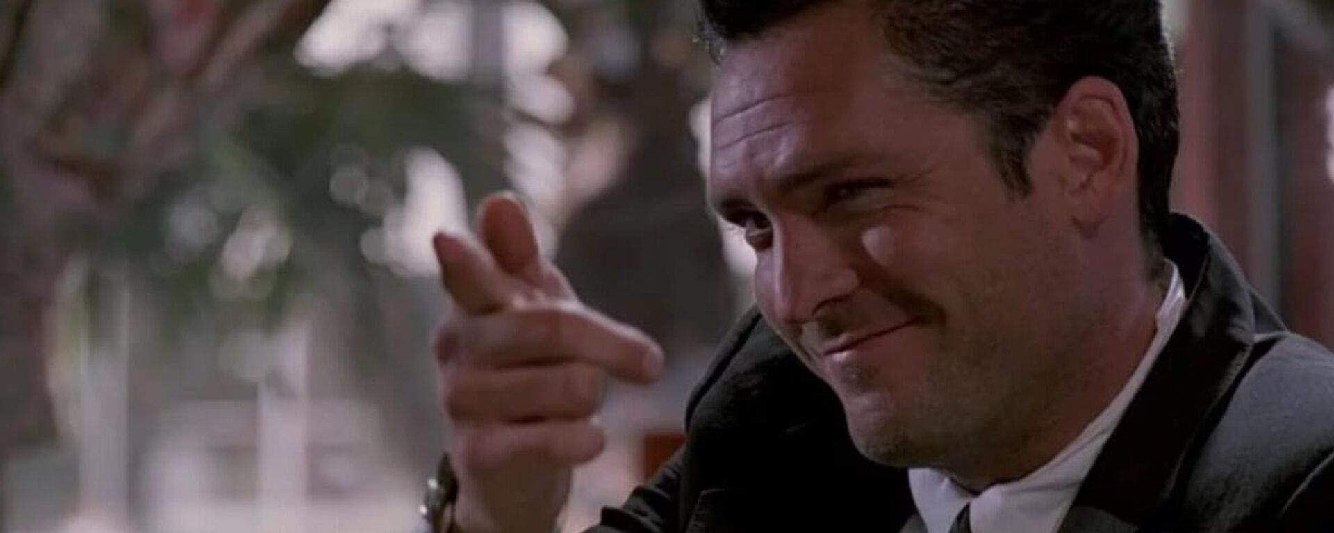 Кадр из сериала Месть без предела (1998-1999) - Sputnik Беларусь, 1920, 04.07.2025