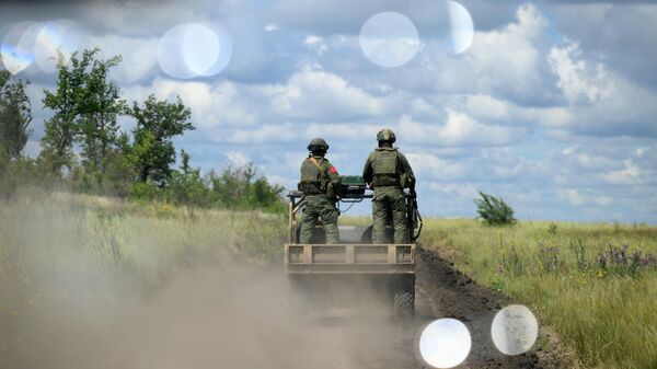 Связисты группировки войск Центр  - Sputnik Беларусь