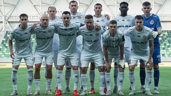 Игроки ФК Торпедо-БЕЛАЗ - Sputnik Беларусь