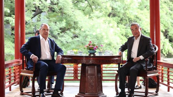 Сергей Лавров и Ван И  - Sputnik Беларусь