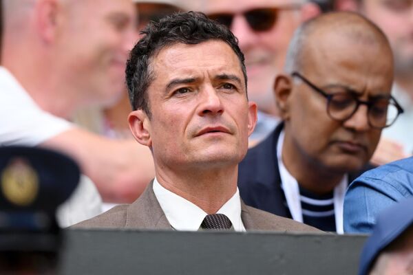 Во время финального матча на трибунах был замечен Орландо Блум. - Sputnik Беларусь