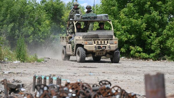 Сувязісты групоўкі войск Цэнтр у зоне СВА - Sputnik Беларусь
