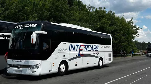 Автобус компании Intercars - Sputnik Беларусь