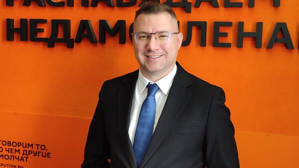 Лущ: в разновекторных заявлениях Трампа об РФ и Украине есть интересная логика - Sputnik Беларусь