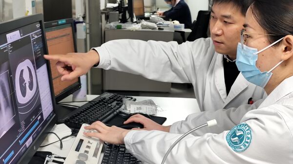 Китайские медики - Sputnik Беларусь