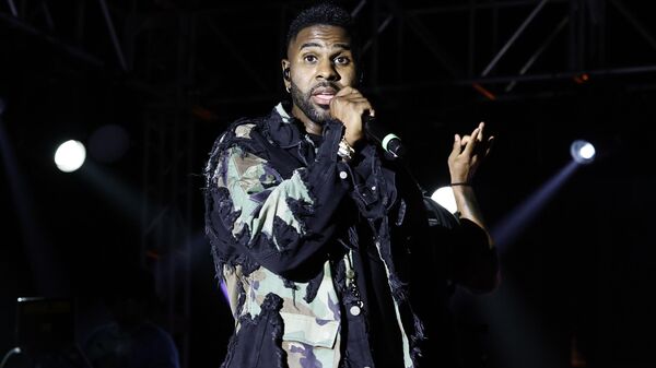 Джейсон Деруло - Sputnik Беларусь