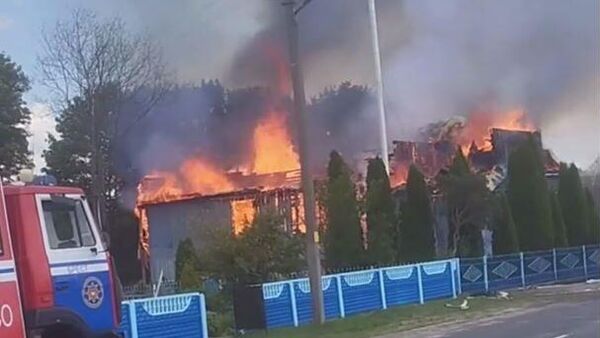 Сгоревшая церковь - Sputnik Беларусь