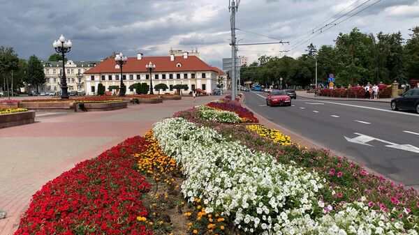 Цветочные мосты и не только: Гродно удивляет российских туристов  - Sputnik Беларусь