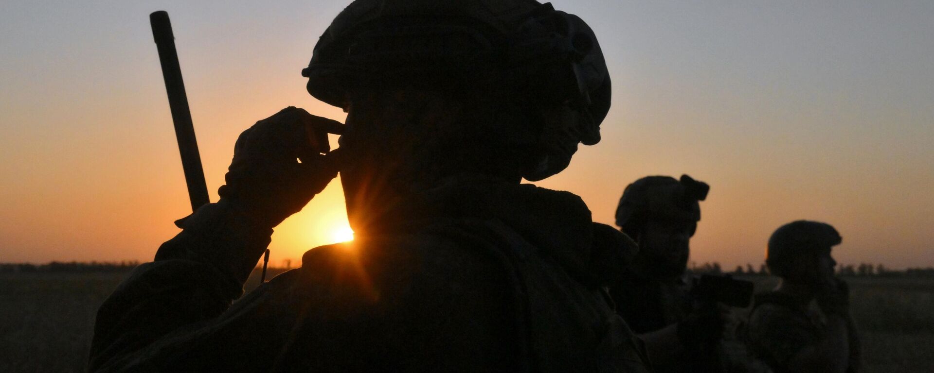 Военнослужащие расчета РСЗО 9К55 Град-1 в зоне СВО, архивное фото - Sputnik Беларусь, 1920, 23.09.2025