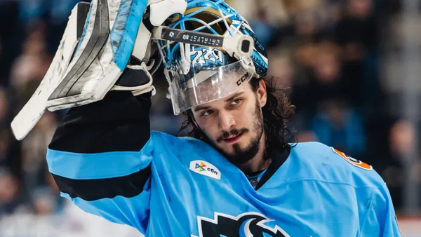 Голкипер минского хоккейного клуба Динамо Василий Демченко  - Sputnik Беларусь