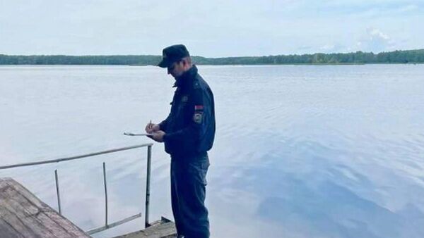 Водная прогулка в Осиповичском районе закончилась гибелью мужчины
 - Sputnik Беларусь