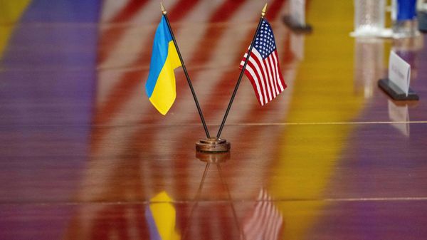 Флажки США и Украины, архивное фото - Sputnik Беларусь