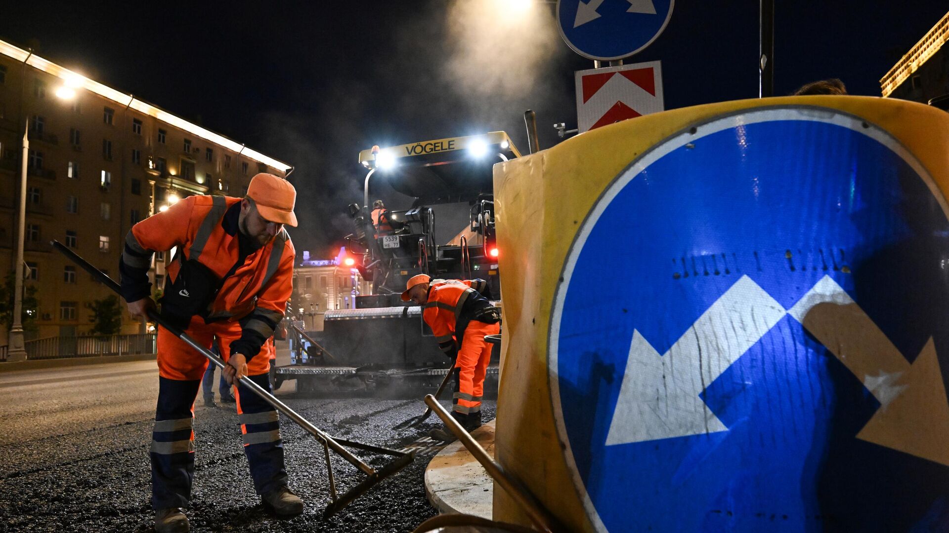 Замена асфальтового покрытия, архивное фото - Sputnik Беларусь, 1920, 08.08.2025