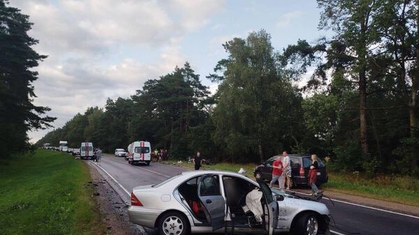 На месте ДТП в Дятловском районе - Sputnik Беларусь