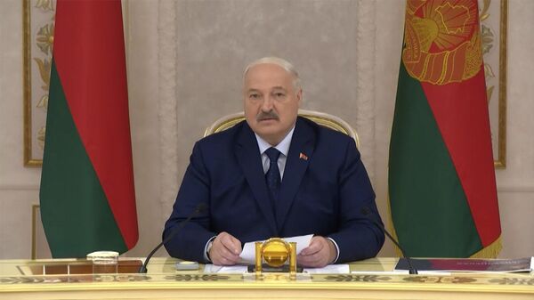 Лукашенко рассказал о встрече с Путиным - Sputnik Беларусь