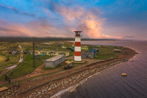 Снимок Кашкаранцевского маяка  фотографа Сергея Крылова, представленный на фотовыставке С высоты птичьего полета - Sputnik Беларусь