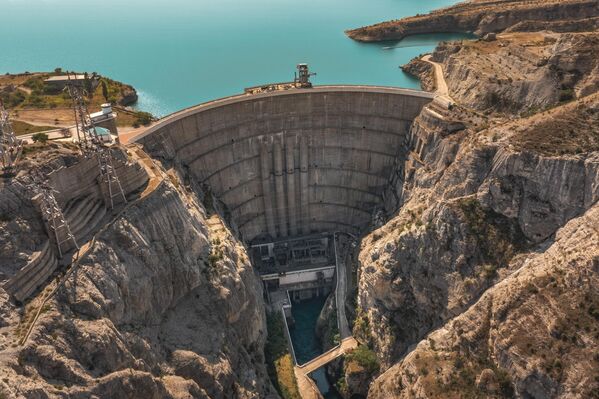 Снимок Чиркейской ГЭС фотографа Сергея Крылова, представленный на фотовыставке С высоты птичьего полета - Sputnik Беларусь