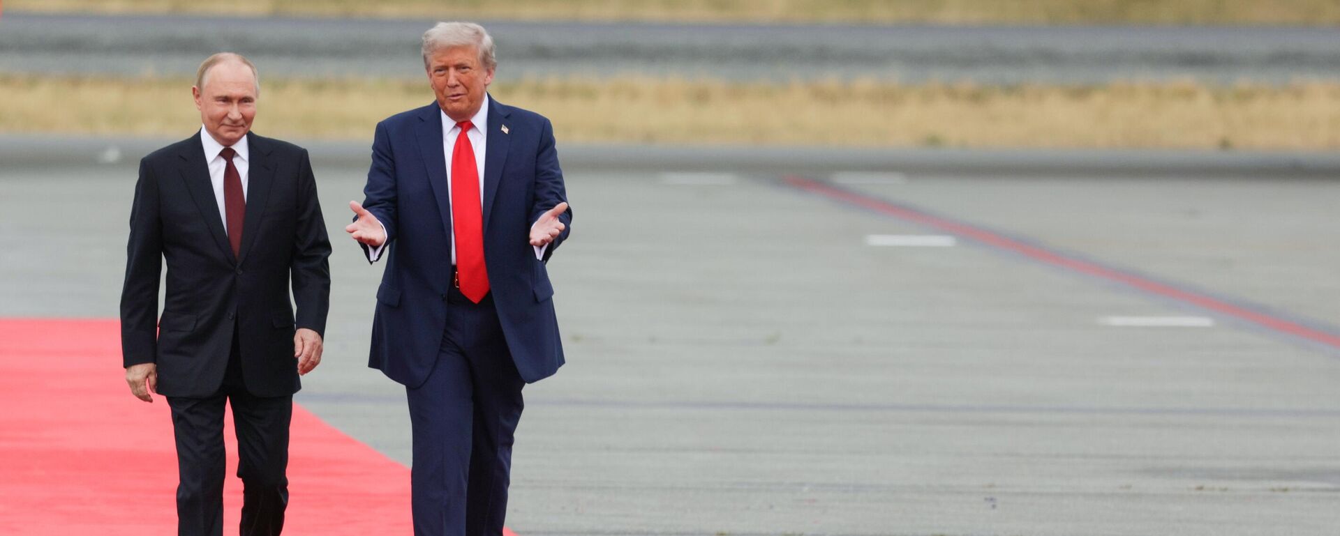 Прэзідэнт РФ Уладзімір Пуцін і прэзідэнт ЗША Дональд Трамп - Sputnik Беларусь, 1920, 05.03.2026