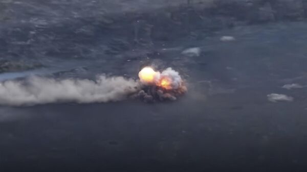 Экипаж Т-72 выдержал 24 удара дронами и разминировал 18 км в районе Малой Токмачки - Sputnik Беларусь