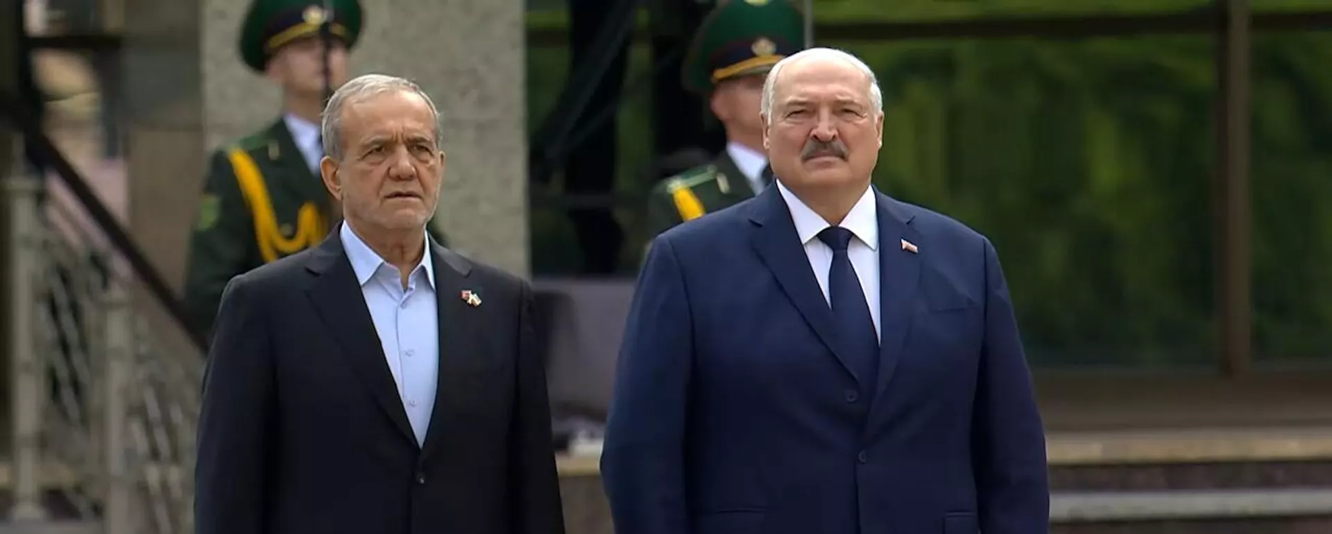 Красная дорожка и караул: как встречали президента Ирана в Минске  - Sputnik Беларусь, 1920, 20.08.2025