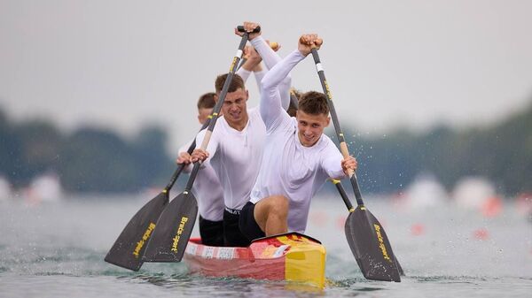 Белорусские гребцы Илья Верещако, Станислав Савельев, Владислав Полешко, Данила Верещако – бронзовые призеры чемпионата мира - Sputnik Беларусь